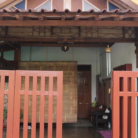 Kembar Guesthouse Jogjacarta Exterior foto